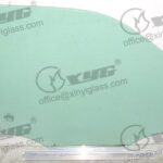 LH FRONT DOOR GLASS GREEN